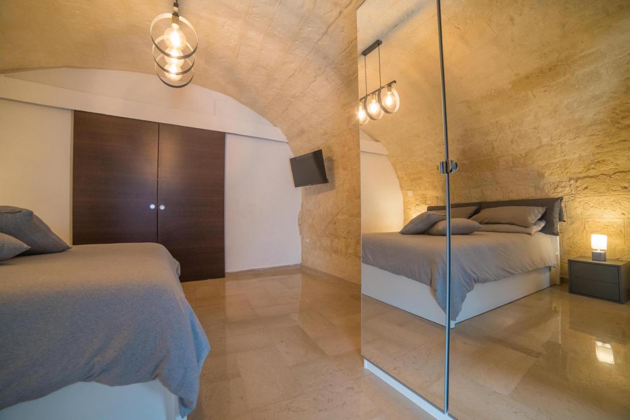 Hotel A Due Passi Dal Mare Trani Zewnętrze zdjęcie